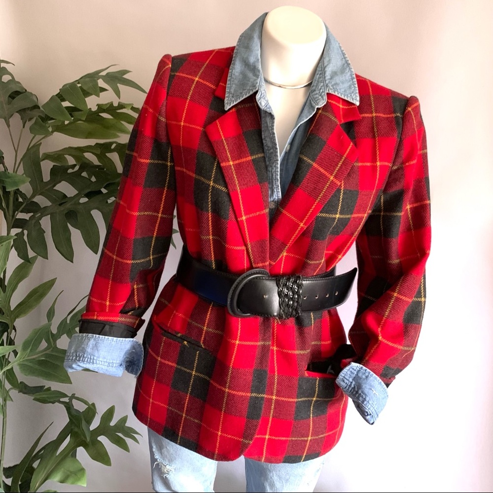 Vintage Red and Black Plaid Blazer